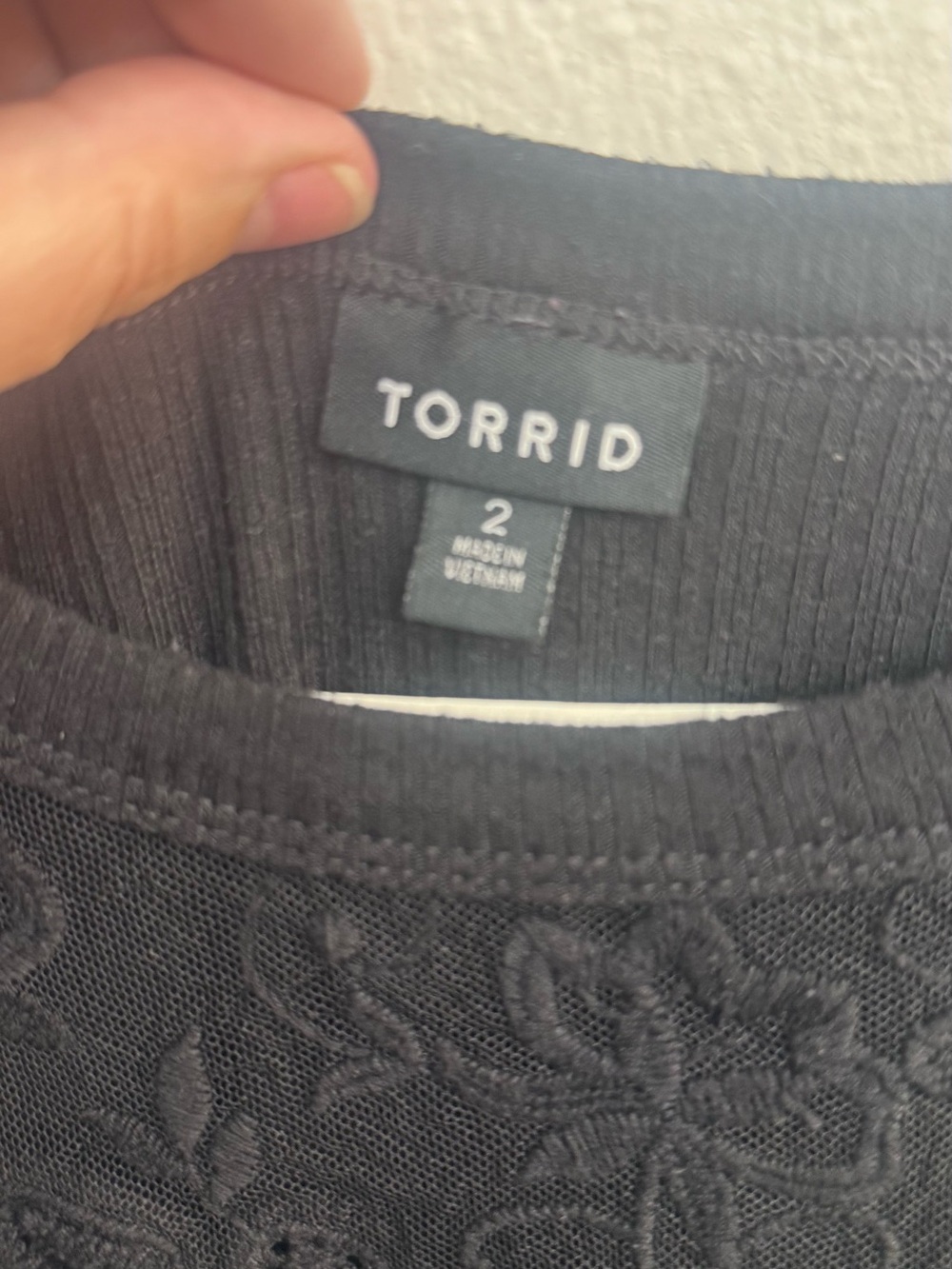 GUC torrid Texture Jersey Crew Neck Flutter Sleeve Crochet Top - Picture 8 of 12